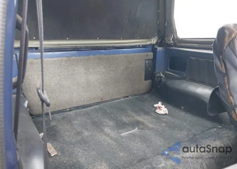 1996 Geo Tracker from USA, damaged, VIN 2CNBJ1862T6954339